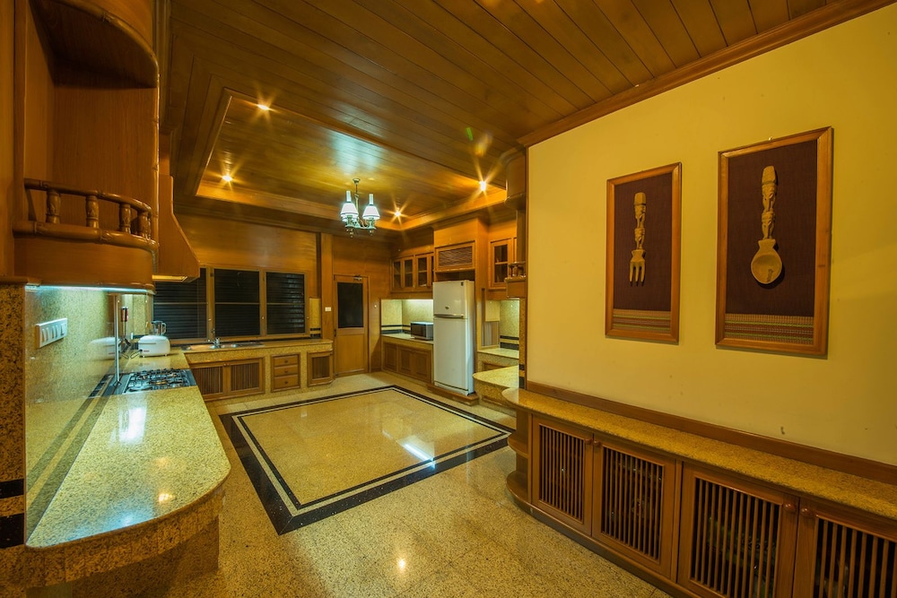 LPC Holiday Villa