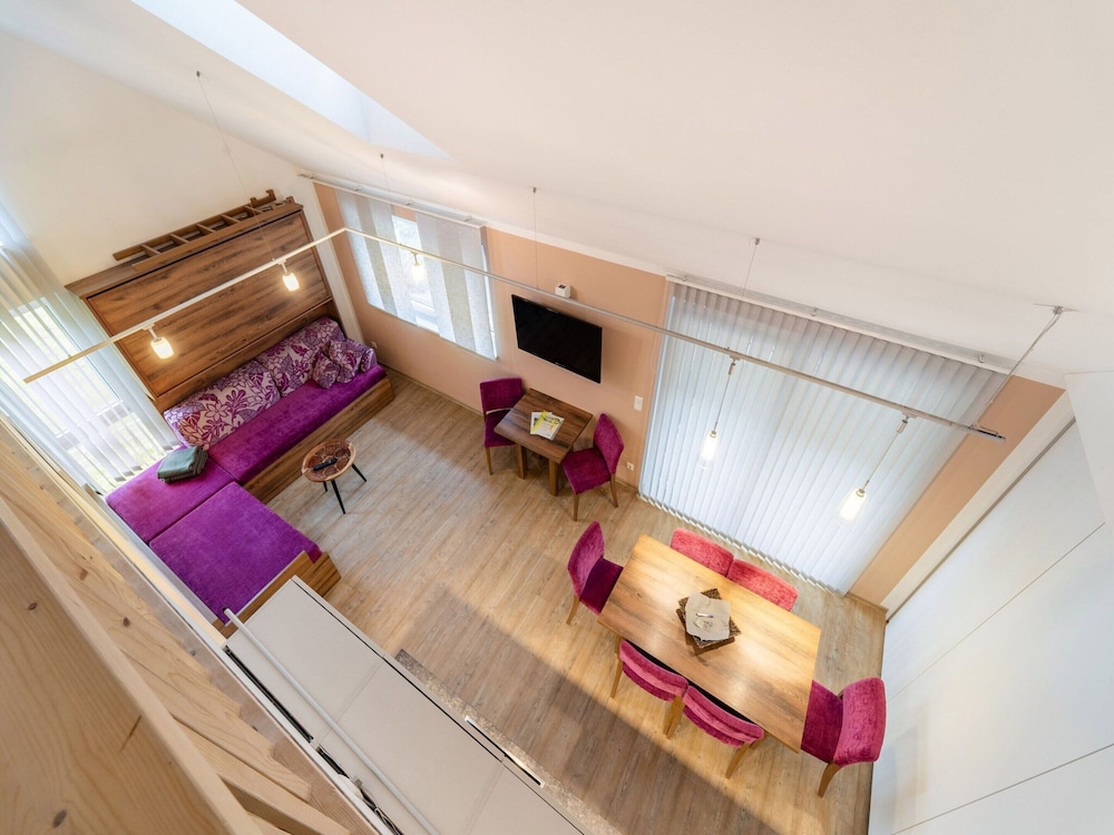 Large Apartment in Sankt Georgen With Balcony