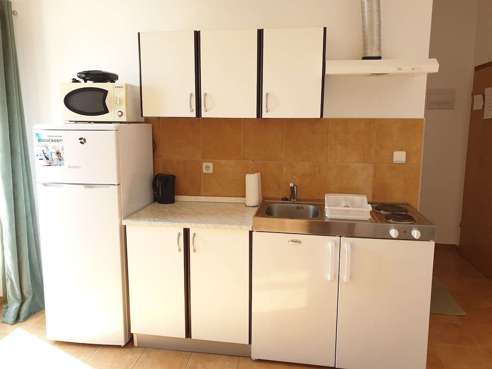 Apartments Lira