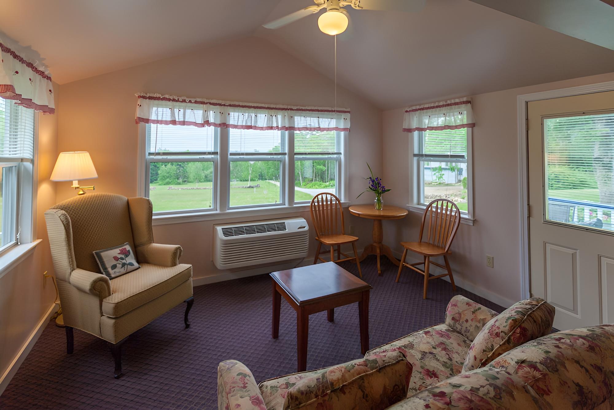 Glenmoor By the Sea