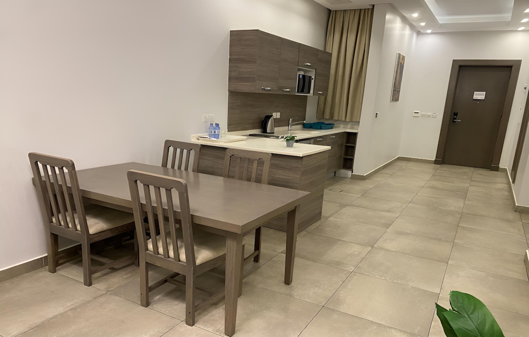 180 Degrees Hotel Almalqa