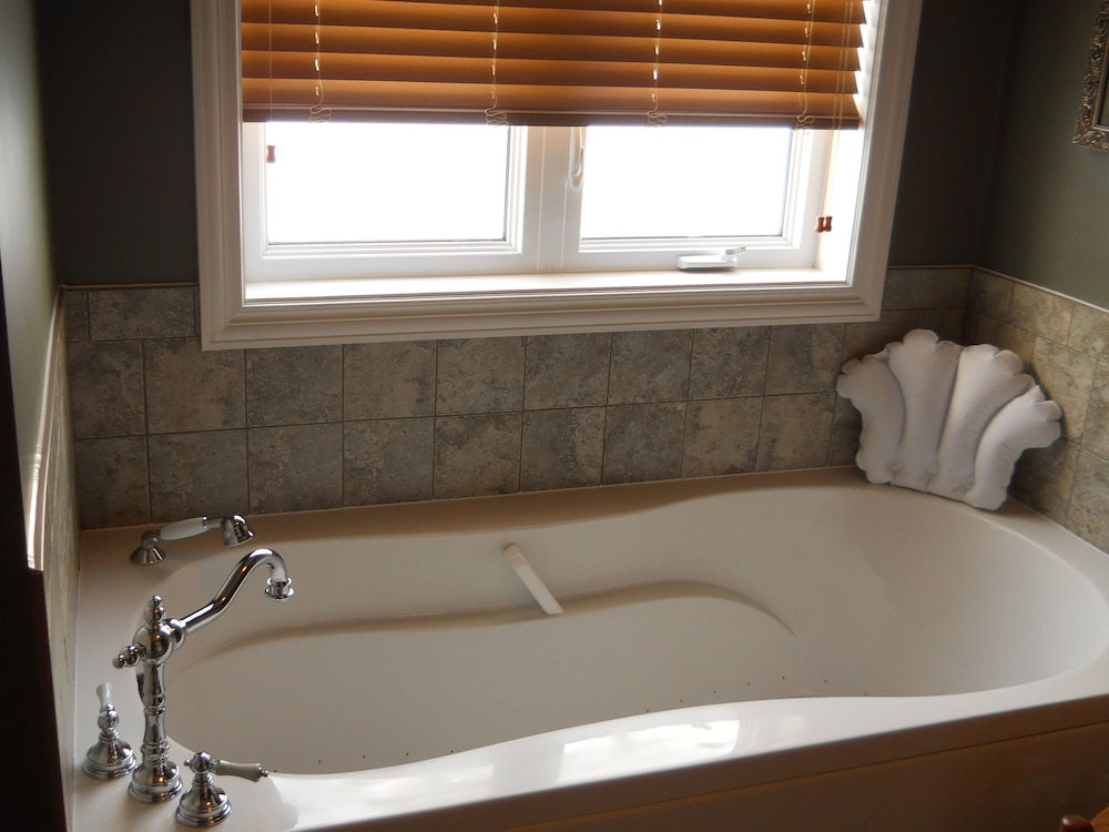 Wenzler's Landing Bed & Breakfast