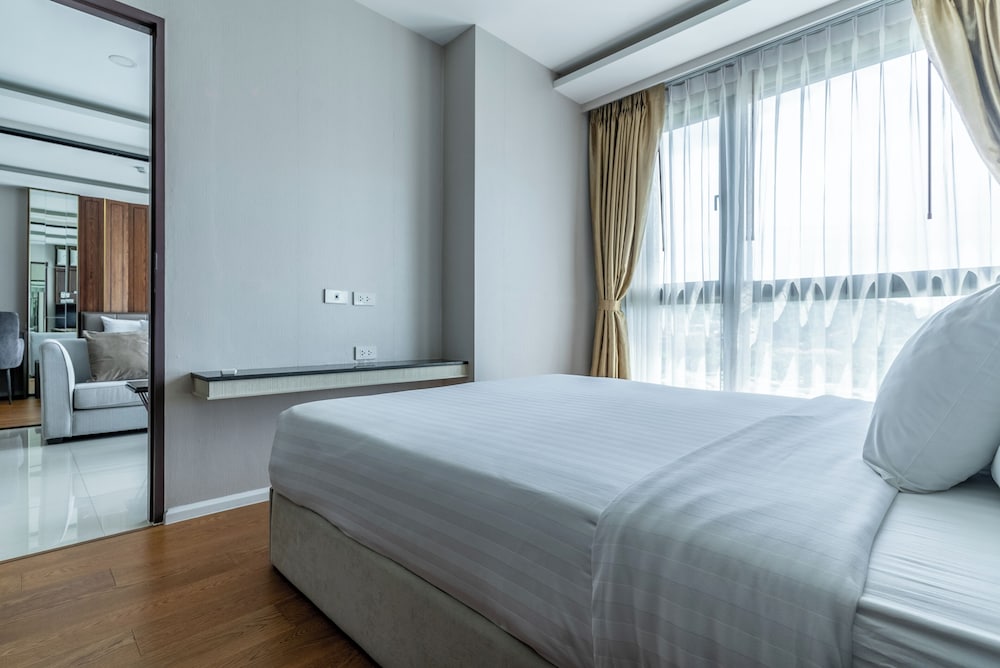 Panora Condo by Villacarte