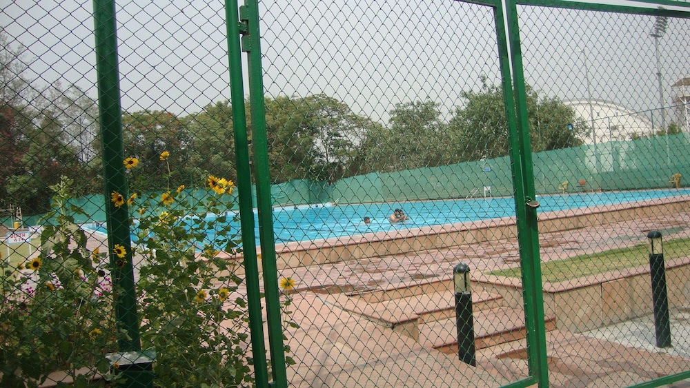 Photo 33