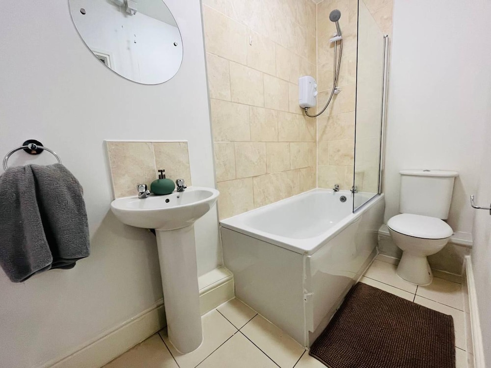 Central Stylish Studio in Liverpool City Centre view 3