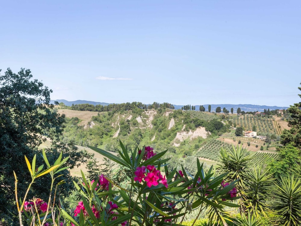 Holiday Home in Volterra With Pool & Views view 2