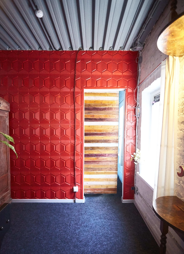 Guest House Gallery and More