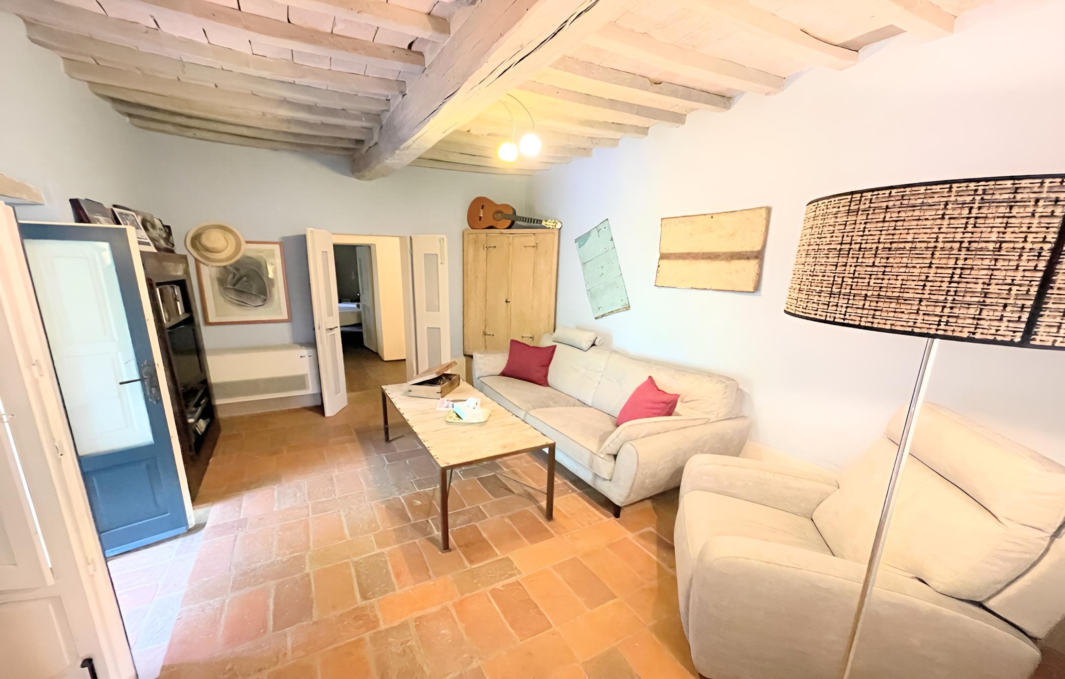 Tuscan Magic With 7 Bedrms Restaurant, Park, Childs Beach, Pool - exc for you view 4