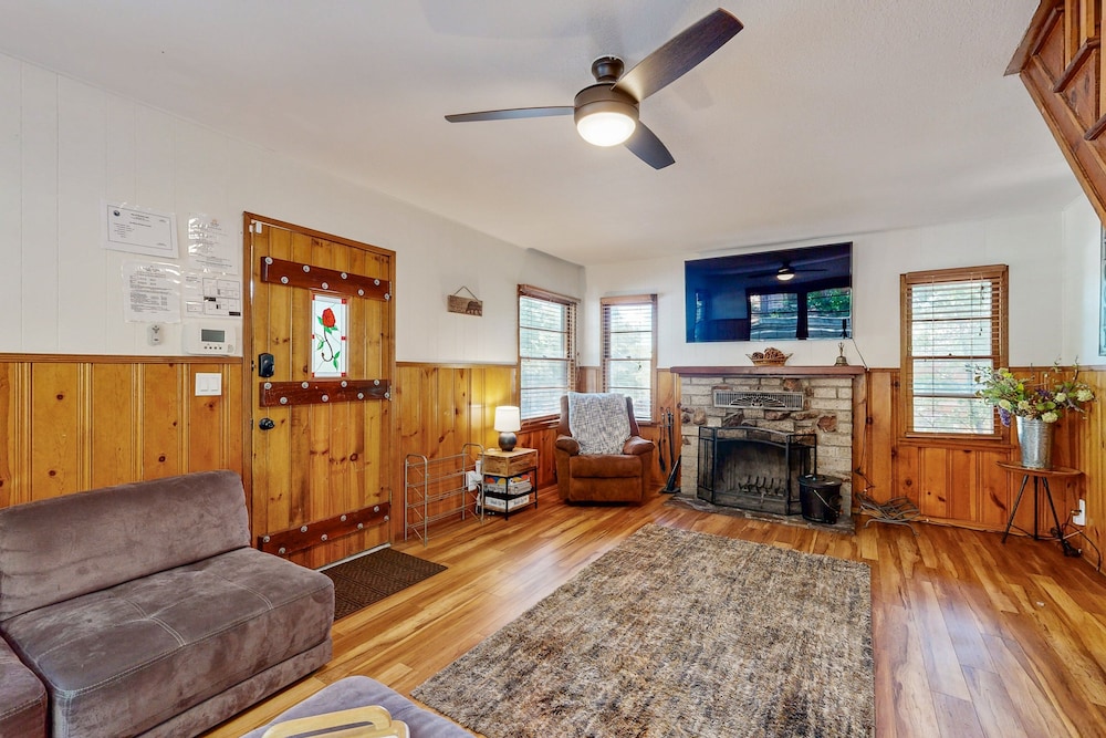 Quiet Cabin #564