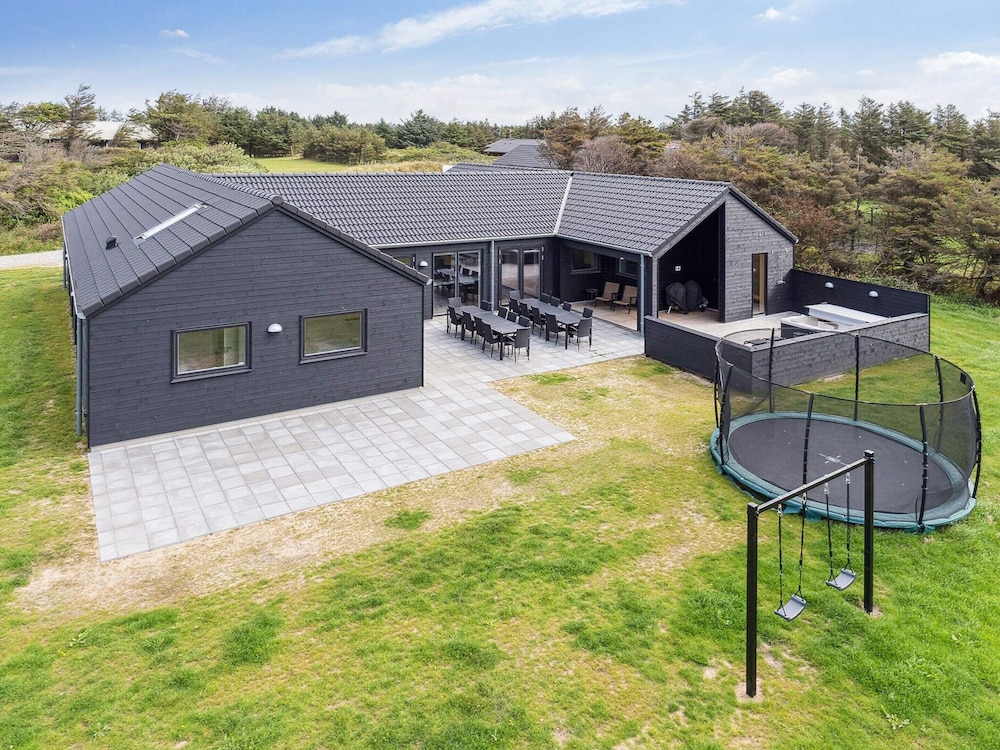 5 Star Holiday Home in Lokken
