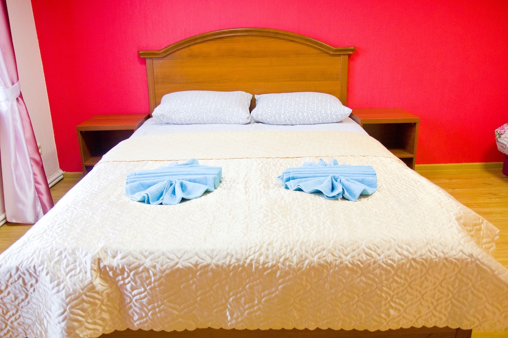 Guest House Alyans