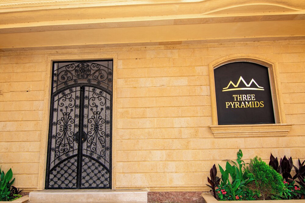 Three Pyramids Boutique Hotel