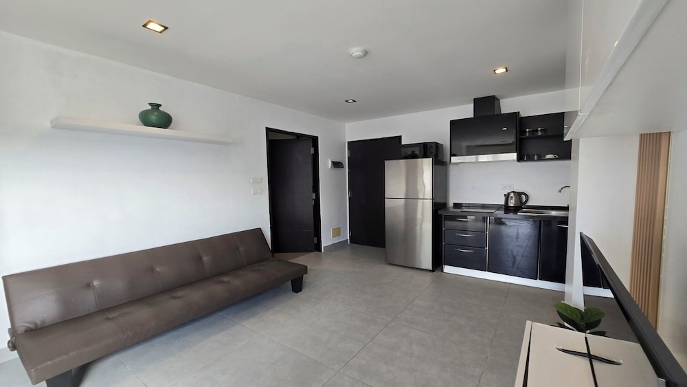 Big Buddha View Apt-1BR T1-306