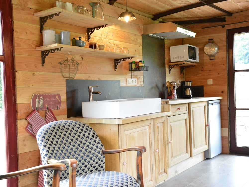 Cozy Mobile Home in Vresse-sur-semois With Terrace view 4