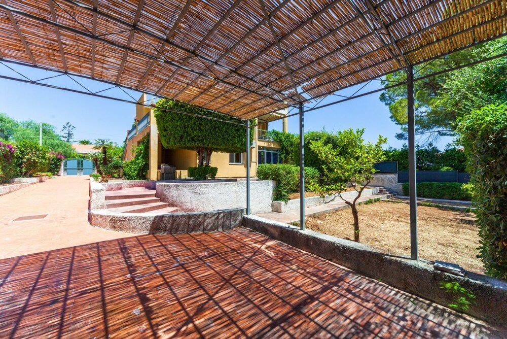 Villa Clio view 4