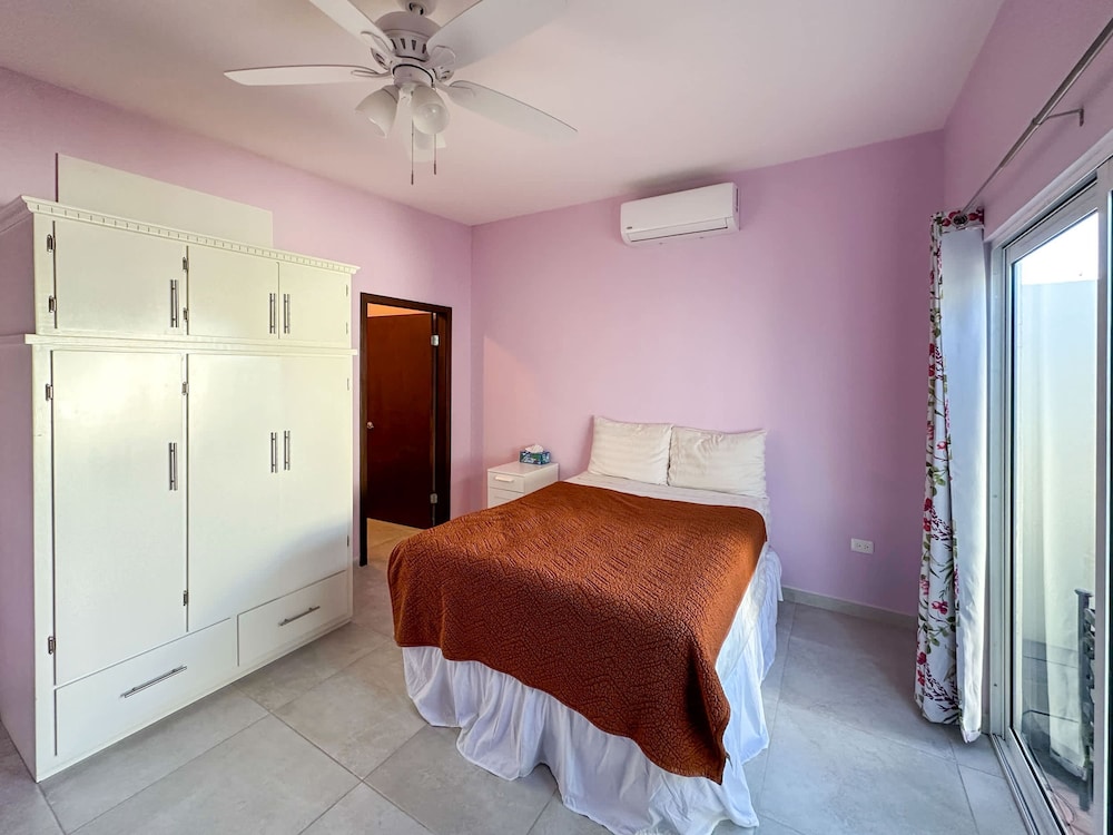 Town Shore Escape 3BR Haven