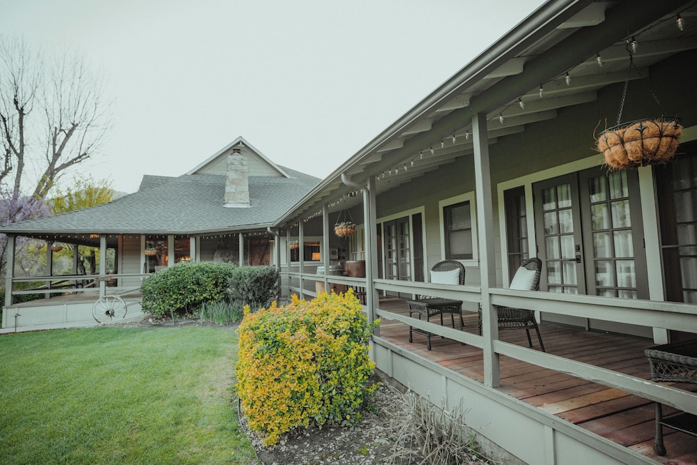 Sierra Sky Ranch