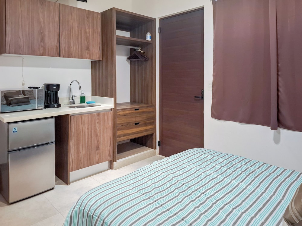 Modern Apt Tulum with 2 BDR Gym & Pool