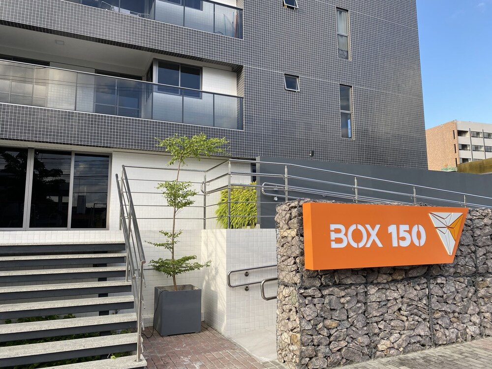 Bela Hospedagem - Lindo flat no Box 150 view 3