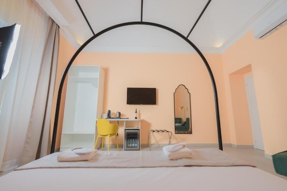 Aria Rooms