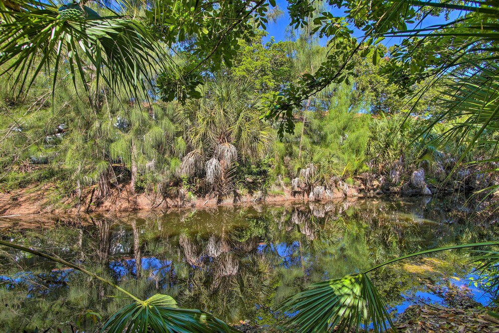 Waterfront Lauderhill Villa - Remote Escape! - Property Image 12