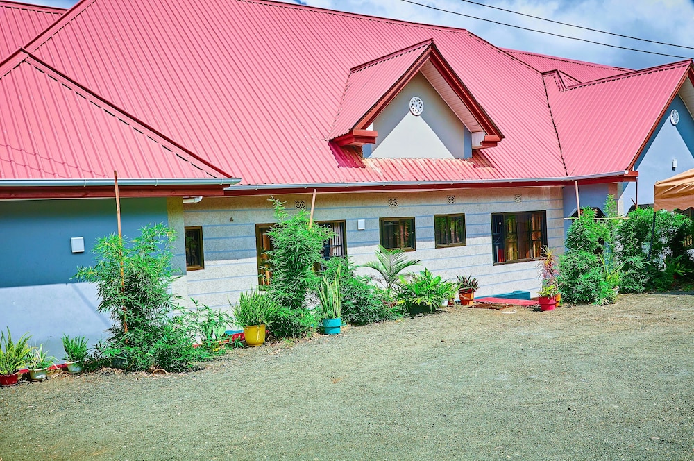 Safari Park House view 5