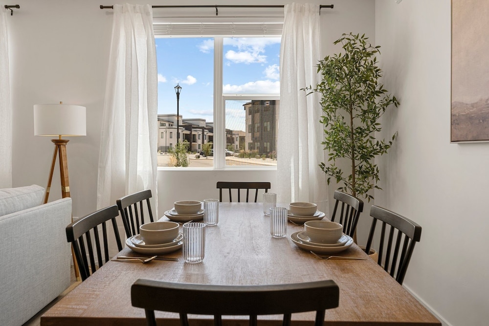 Comfort At Cliff Side 2 Bedroom Condo