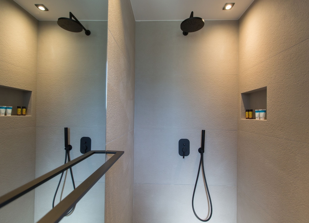 Anthemion Suites & Villas