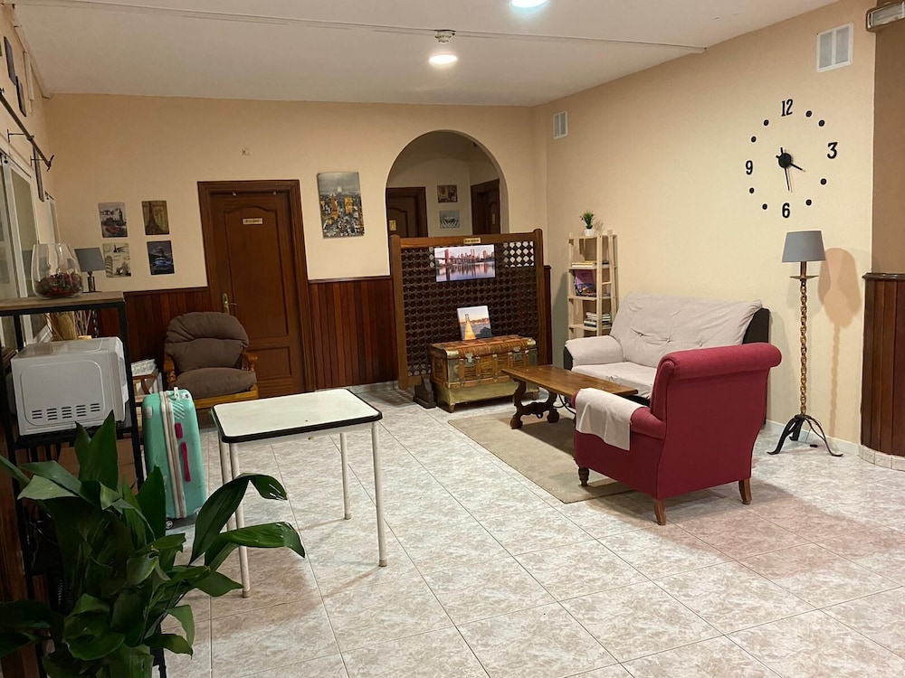 Hostal Hermanos Sánchez photo 3