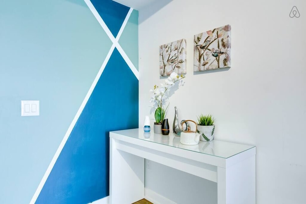 Quartz Suite by Rogers Centre - Image 3