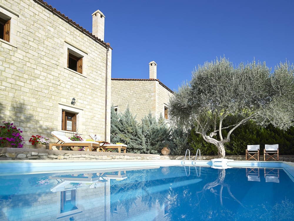 Vederi Estate