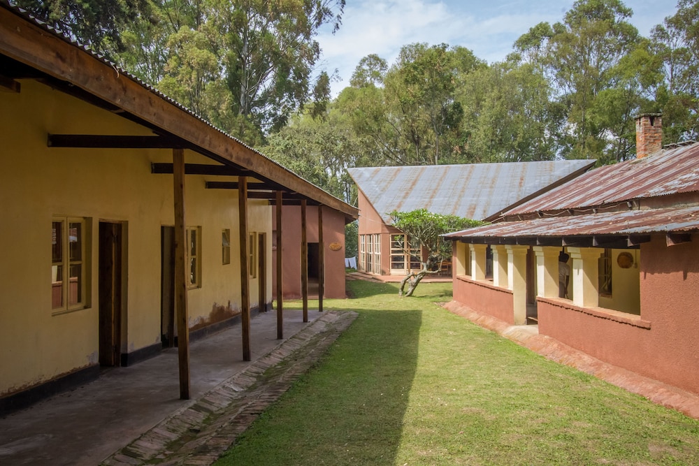 Bushara Island Camp
