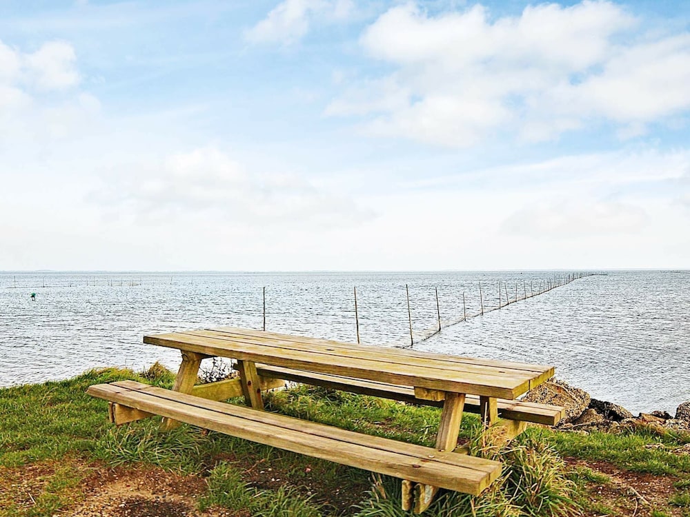6 Person Holiday Home in Hvide Sande-by Traum view 2