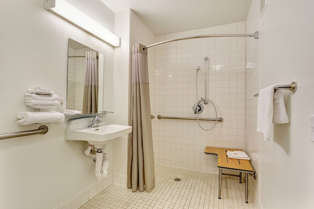 Motel 6 – Santa Rosa, CA - South