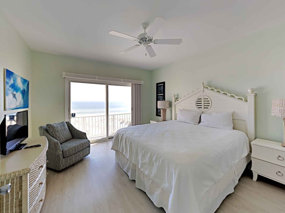 Beach Castle by Southern Vacation Rentals view 3