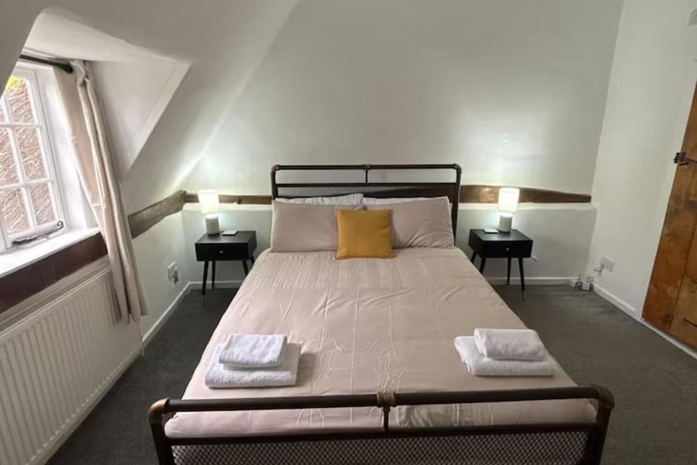 Countryside Cottage in Bulmer- Sleeps 6/7