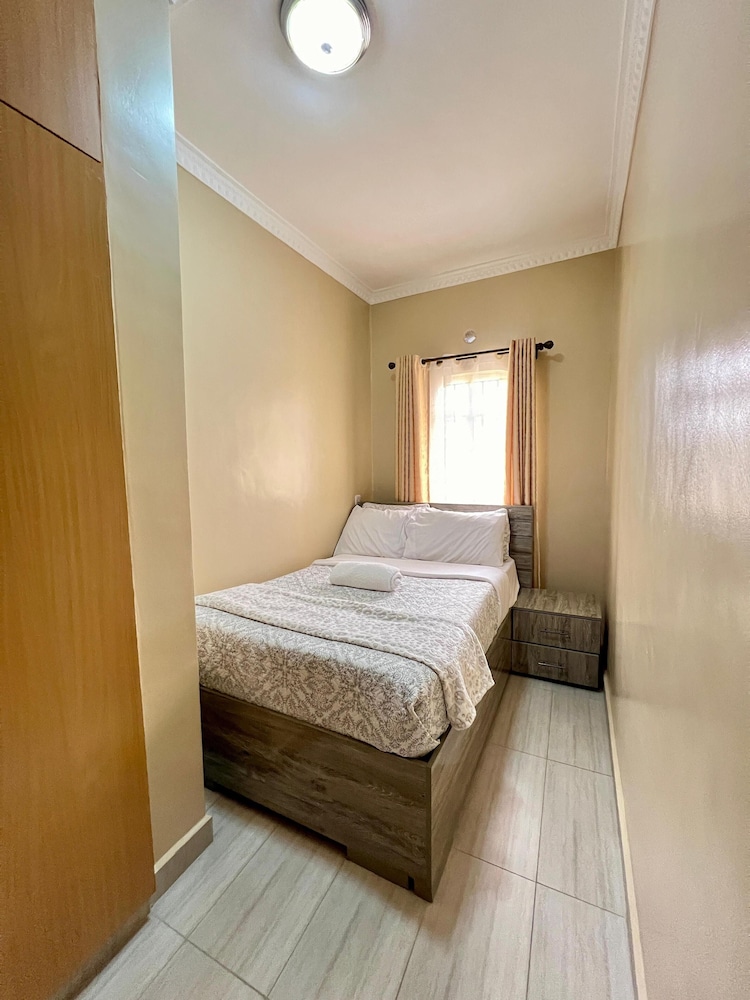 Lux Suites Sunset Delight Holiday Homes