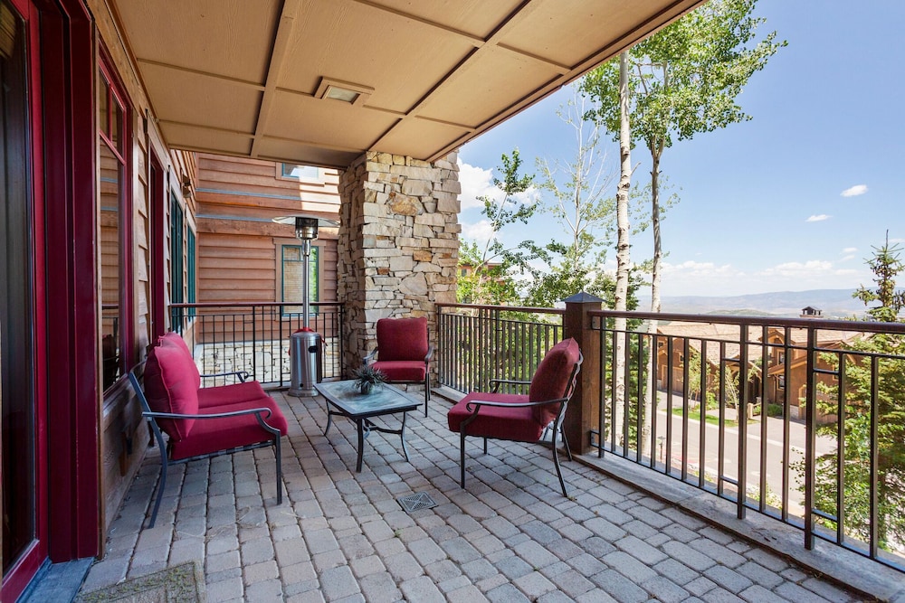 Shooting Star Lodge at Deer Valley Resort - Two Bedroom Residence #103 2 Condo