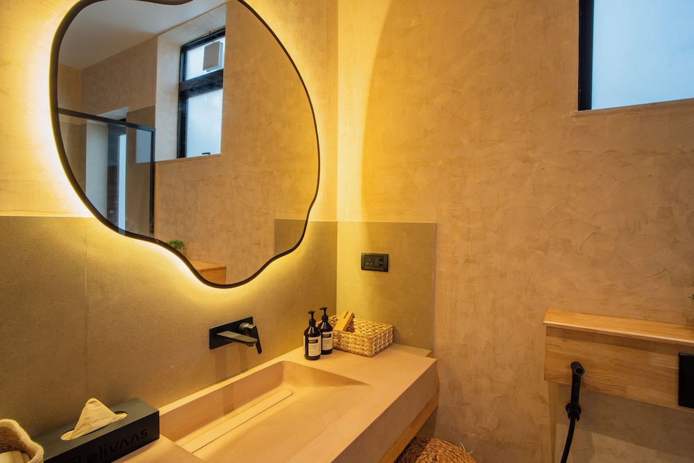 ELIVAAS Ekam | Luxe 4 BHK Villa With Pvt Pool & Patio