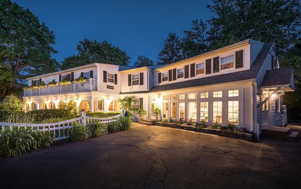 Hartwell House Inn