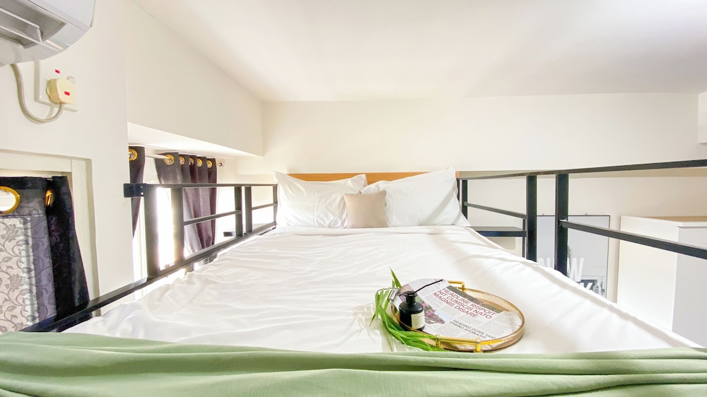 Tranquil and Homey Studio at Podomoro Golf View Apartment