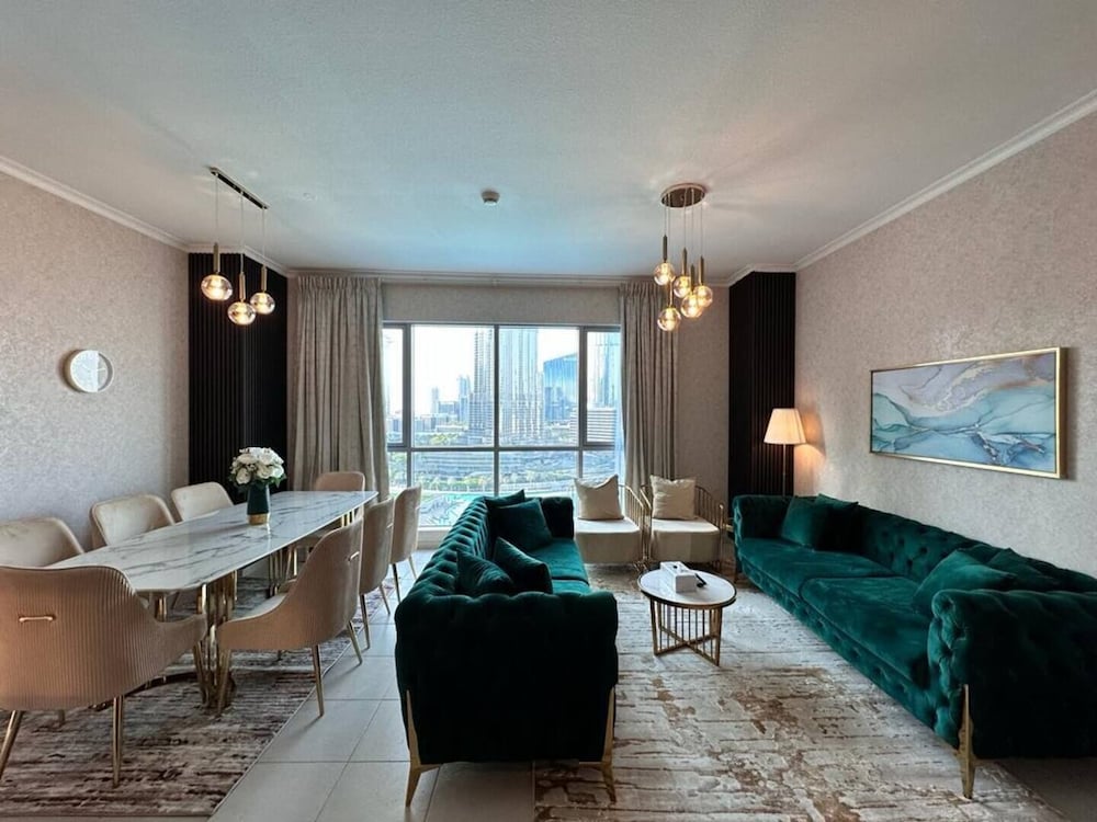 Durrani Homes - Grandiose 5BR Besides Dubai Mall with Burjkhalifa and Fountain view