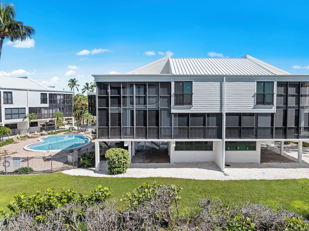 Coming Soon Cyprina 2 Direct Water Views