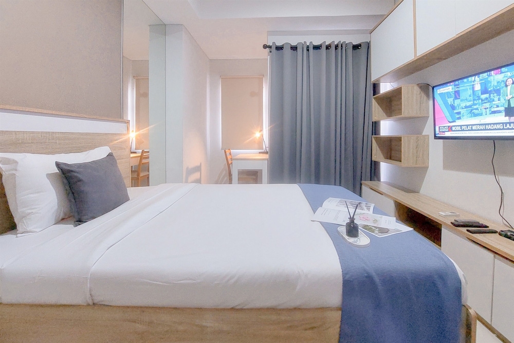 Good Place and Homey Studio Springwood Residence Tangerang