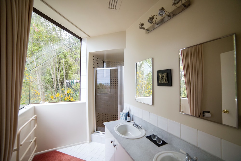 Oamaru House Bed and Breakfast