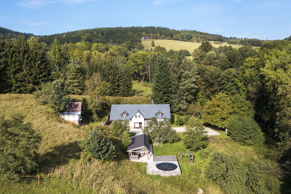 Villa in Mlade Buky Near Giant Mountains