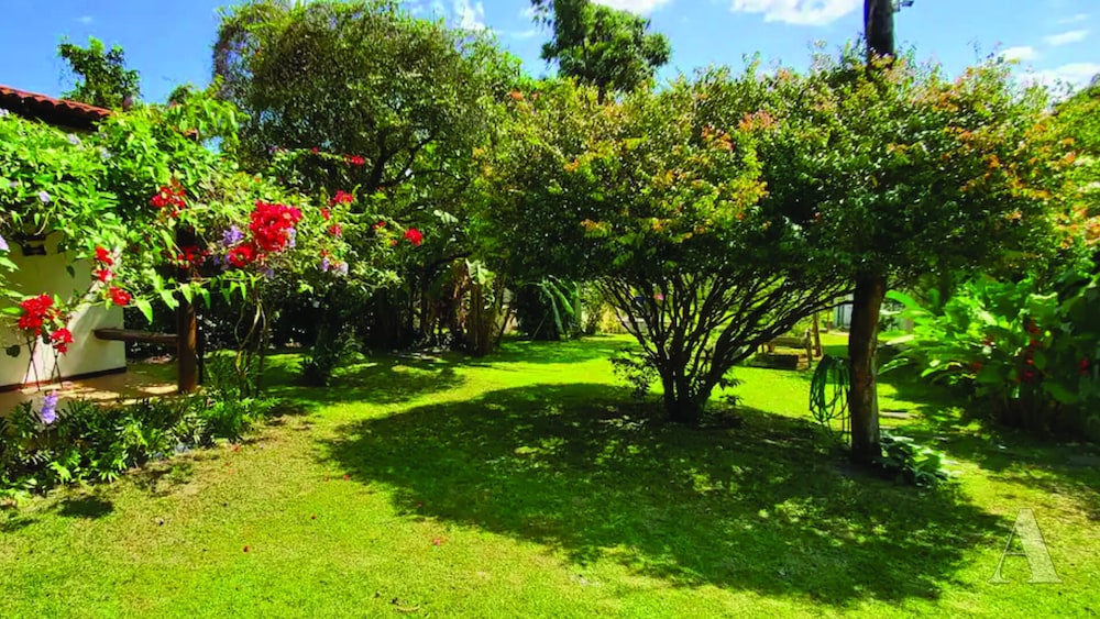Casa 2 qts 6 ps perto da praia Guarajuba