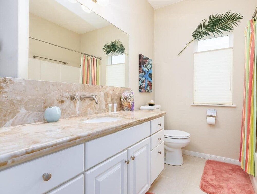 My Favorite Beach House 3 Bedroom Home by RedAwning view 4