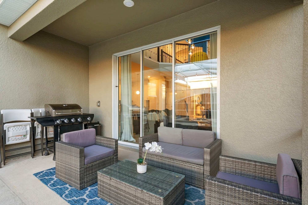 Luxury and Fun 5bed a Destination Itself