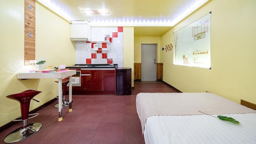 hotel room